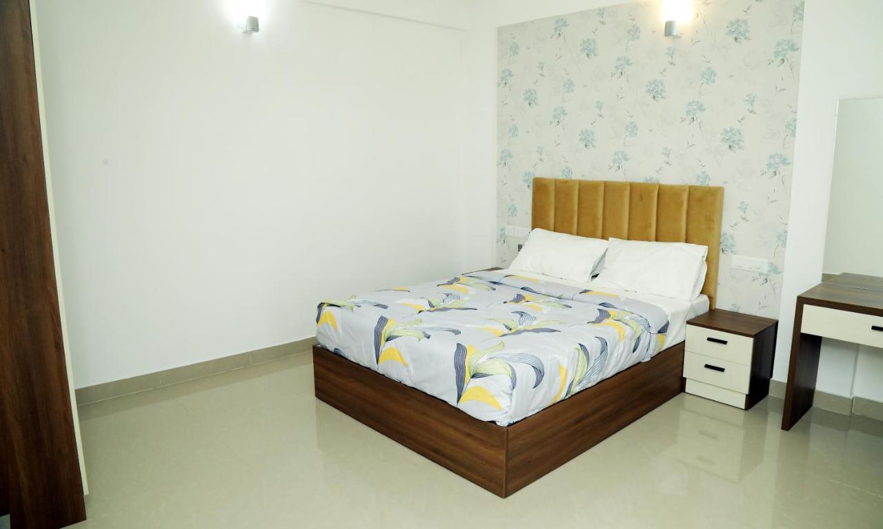 Alite Enclaves Fully Furnished Apartments Thrissur エクステリア 写真