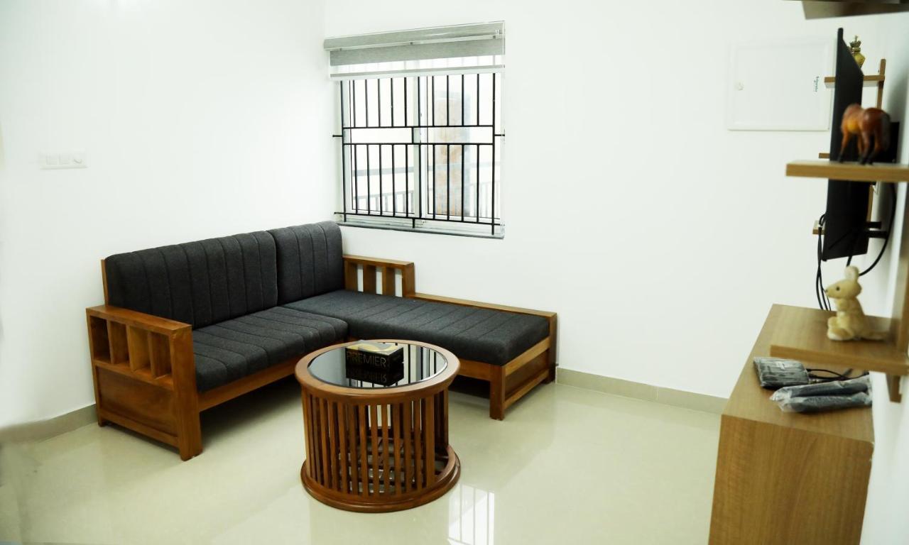 Alite Enclaves Fully Furnished Apartments Thrissur エクステリア 写真