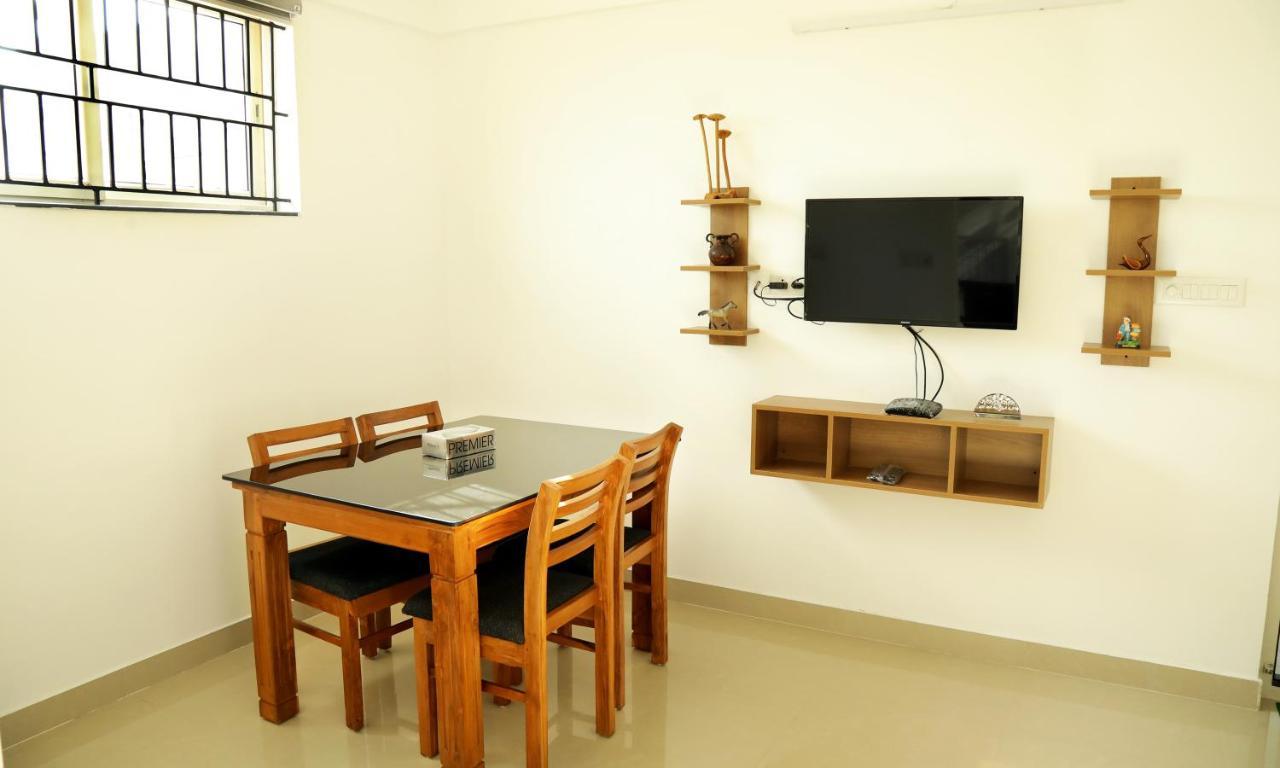 Alite Enclaves Fully Furnished Apartments Thrissur エクステリア 写真
