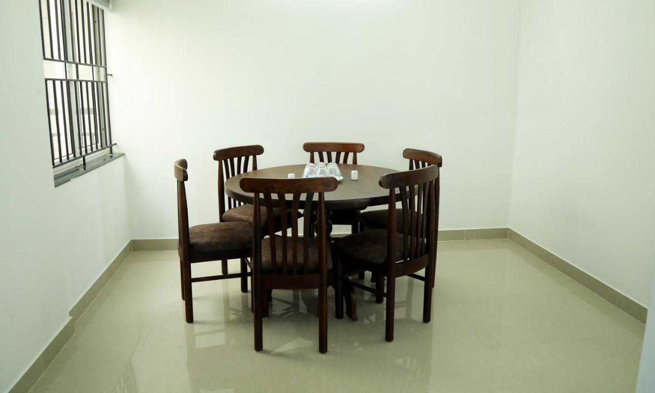 Alite Enclaves Fully Furnished Apartments Thrissur エクステリア 写真
