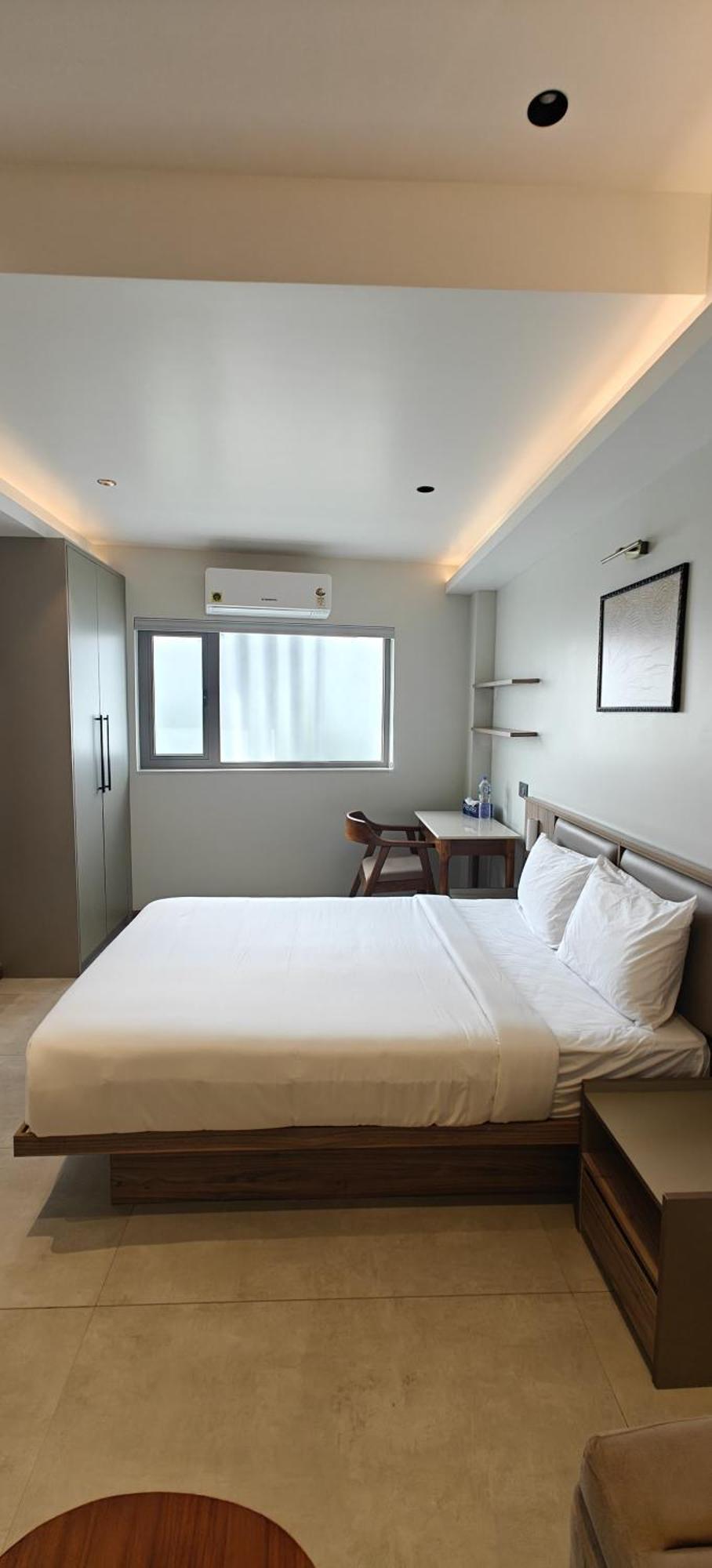 Alite Enclaves Fully Furnished Apartments Thrissur エクステリア 写真